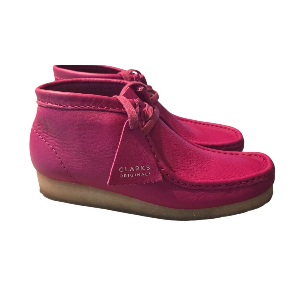 Clarks Wallabee Womans Boot Leather Lace Up Berry Pink Originals Size 9